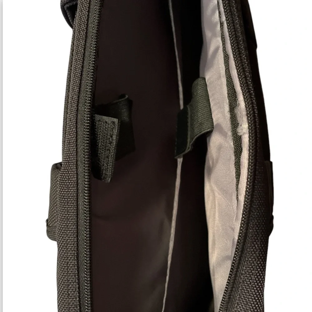 Dell Laptop Bag/ carryon